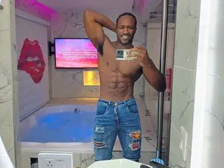 AnthonyRome pussy