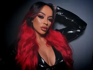 EmmelyneQuincy show